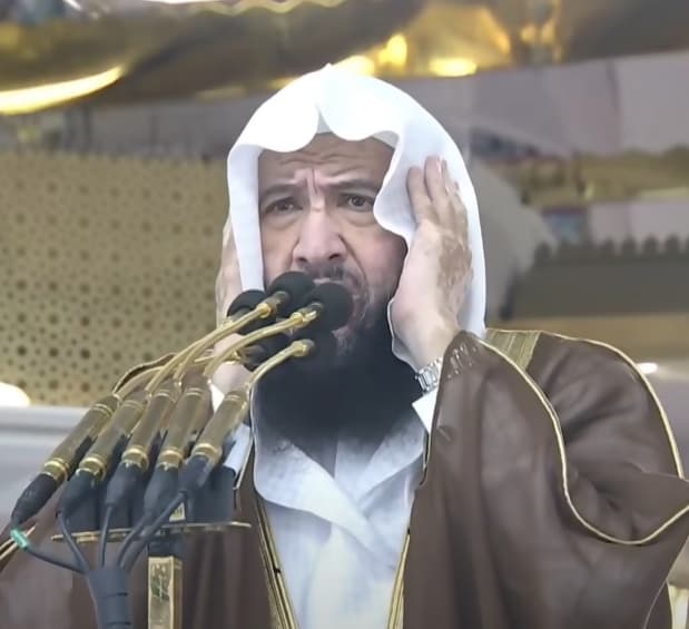 أذان العشاء